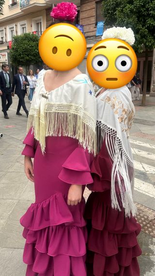 Vestido de flamenca morado con volantes