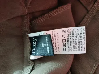 Pantalones pinzas marrones talla S