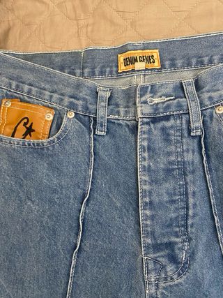 Jeans Corteiz Blu con Stella Ricamata