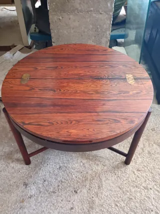 Mesa bar auxiliar de diseño 60s.