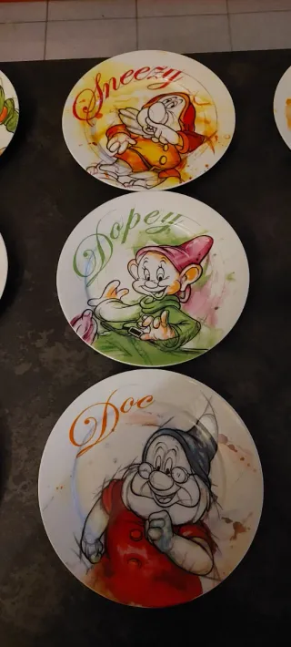 Egan 7 piatti nani + paletta torta