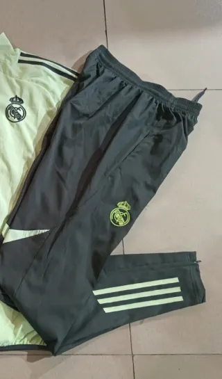 Tuta Real Madrid 2026  Grigio/Verde taglia XXL