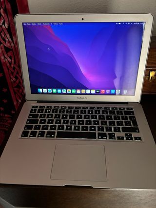 MacBook Air 2015 i5 1.6GHz 8GB RAM 256Gb