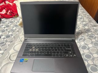 Portátil MSI Thin 15 B12UC-1842XES Negro