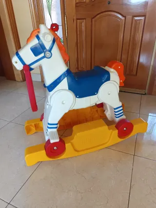 Caballito balancín infantil Chicco Rodeo
