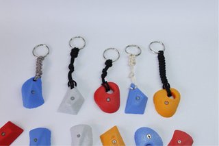 Llaveros presa escalada