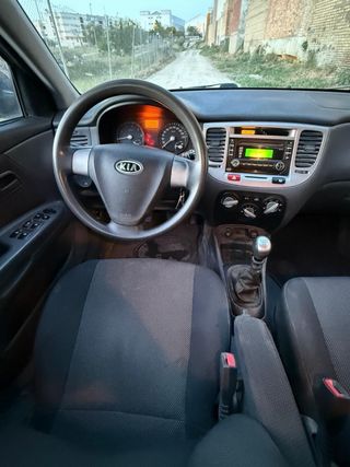 KIA Rio 2007