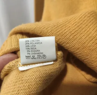 Jersey punto ANAUVE mostaza con broche