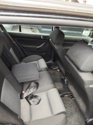 Volkswagen Golf 2003