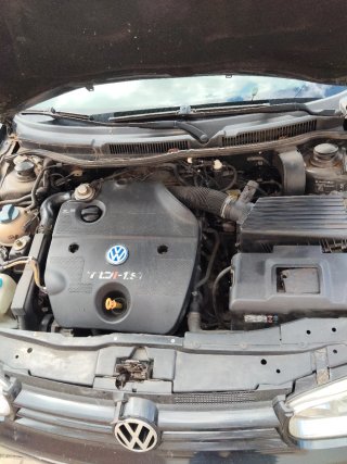 Volkswagen Golf 2003