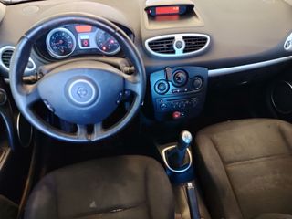 Renault Clio 2006