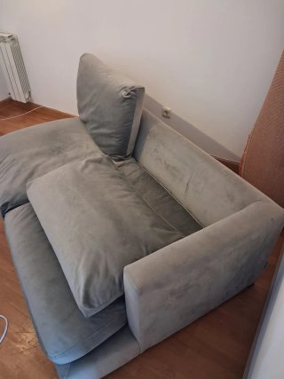 Sofá de tela terciopelo gris