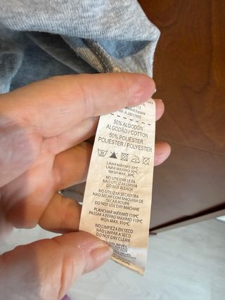 Camiseta gris de tirantes talla S