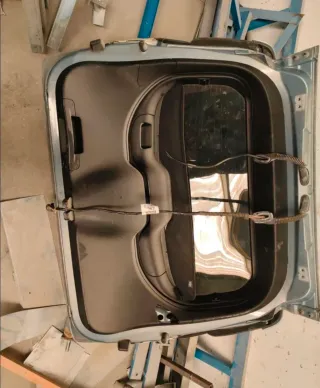 Portón trasero Ford Kuga