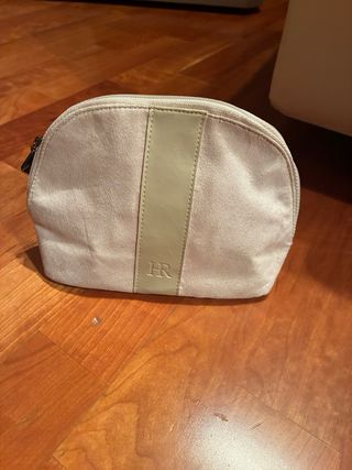 Neceser maquillaje y viaje