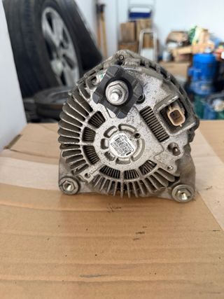 Alternador Renault Master 2.3