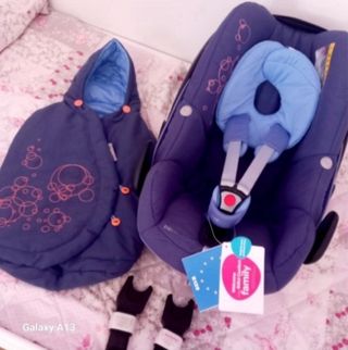 MaxiCosi Grupo 0+ y Saco Silla Coche