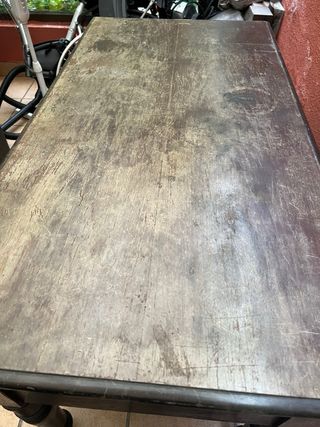 Escritorio antiguo de madera