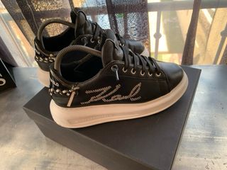 Zapatillas Karl Lagerfeld Talla 37 Negras