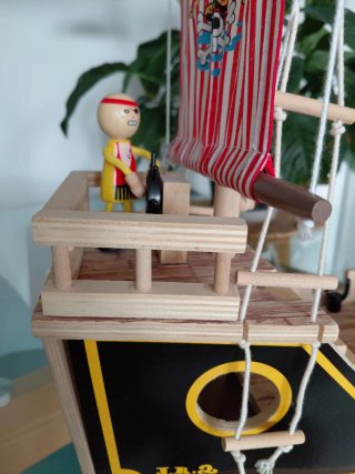 Barco Pirata de Madera