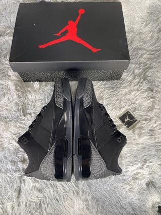 Jordan Retro 3 Black Cat