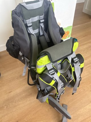 Mochila portabebés senderismo