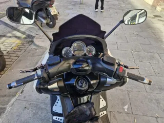 Yamaha TMAX 500 White Edition