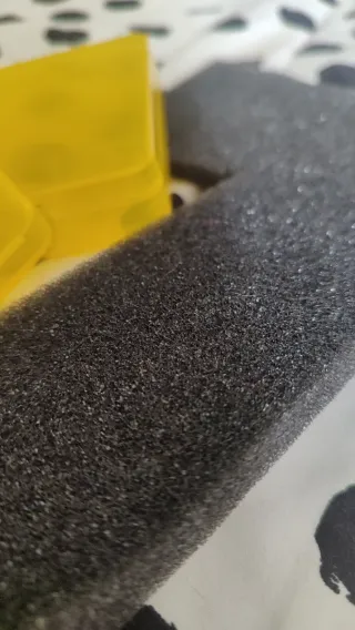 3 Cajas para pilas con almohadilla