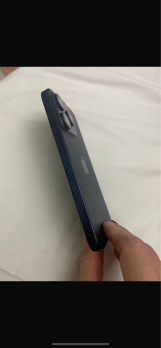 iPhone 15 Pro Azul 85% batería