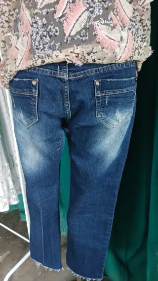 Blusa y Pantalón Vaquero