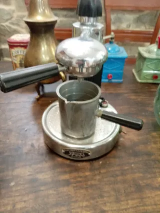 Se vende lote o por separado todo referente al caf