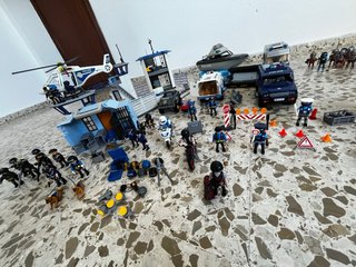 Playmobil: Helicóptero y Coches Policía, prision..
