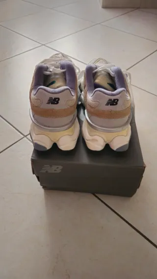 New Balance 9060 Beige/Grigio con Scatola