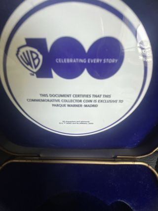 Moneda Parque Warner Madrid 100 aniversario