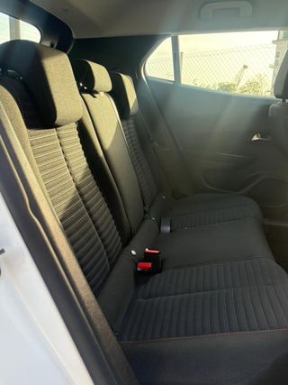 Peugeot 2008 2021