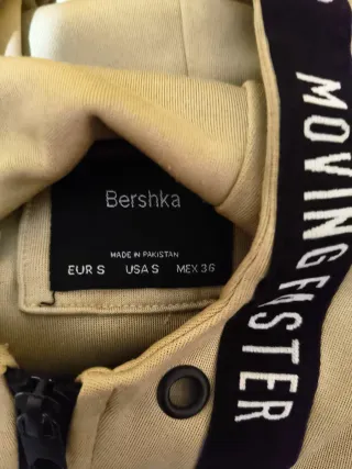 Chándal beige con logo