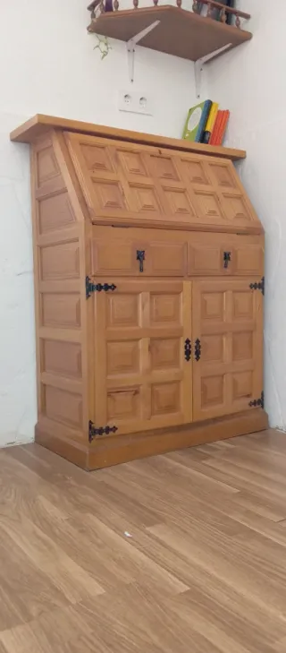 Escritorio Castellano Madera