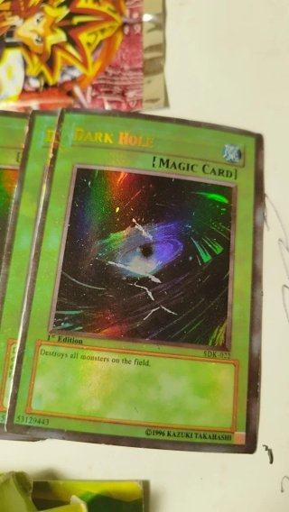 Yu-Gi-Oh! bustina e scatolino carte