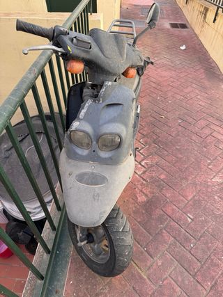 Scooter Peugeot Trekke 49c