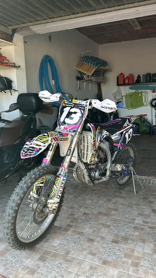 Yamaha YZ250F  Athena