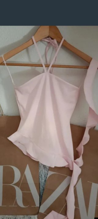 Top Zara rosa volantes