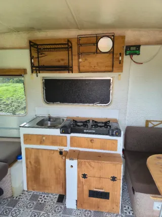 Caravana plegable Esterel restaurada
