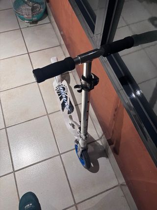 Patinete infantil blanco