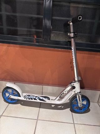 Patinete infantil blanco