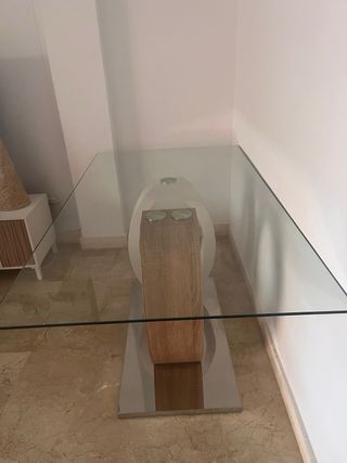 Mesa de salón cristal y madera