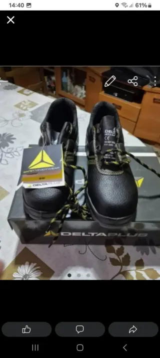 Zapatos de seguridad Delta Plus negros