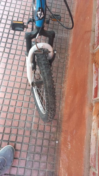 Bicicleta infantil 16 azul