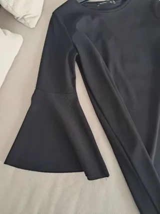 Vestido Negro Bershka Manga Campana