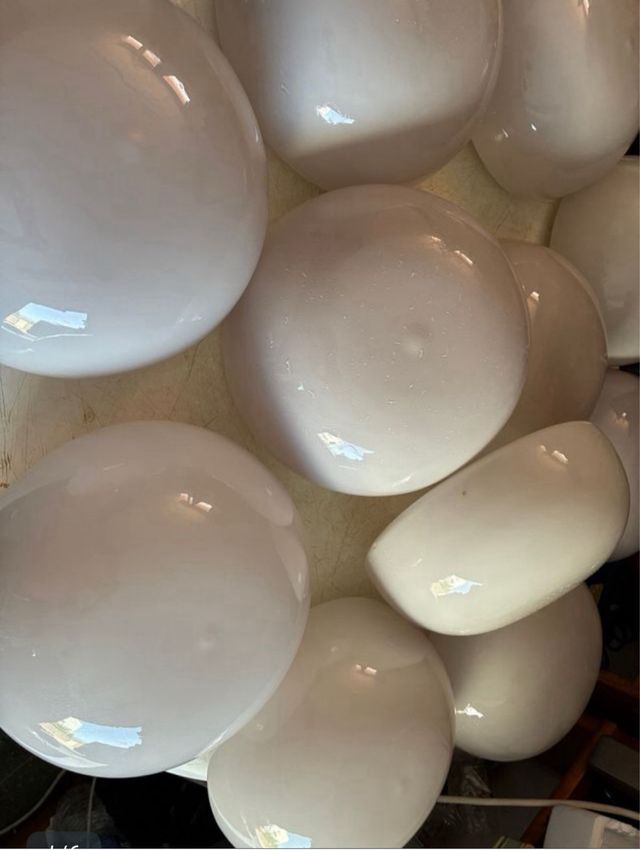 Tulipas opalinas de cristal