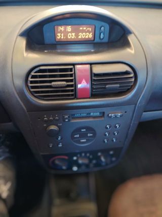 Opel Corsa 2000